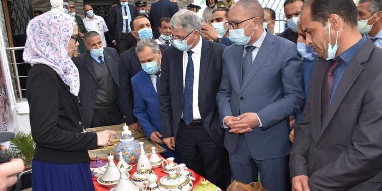 وزير السياحة من معسكر ..يجب العمل على اعداد استراتيجية مابعد وباء كورونا للنهوض بهذا القطاع الحساس