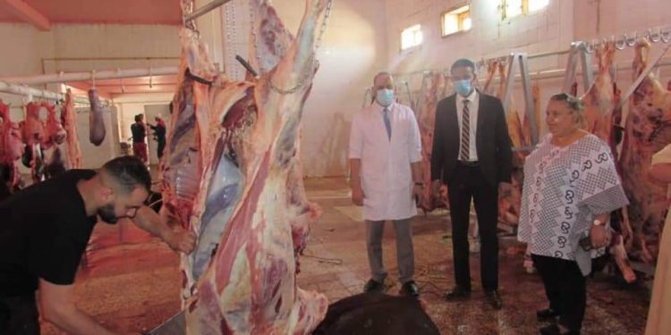 ذبح أول دفعة من الماشية بولاية أدرار والموجهة للتسويق بالمدن الشمالية للبلاد