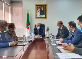 وزير الرقمنة ..تاكيد بضرورة تسريع تعميم عملية التصديق الالكتروني و وضع الهوية الرقمية قيد الإنشاء