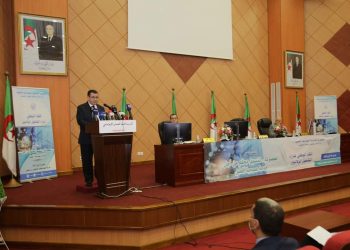 وزير العمل ..نحو إعادة النظر في مقاربة التشغيل وآلياته ضمن رؤية اقتصادية بحتة