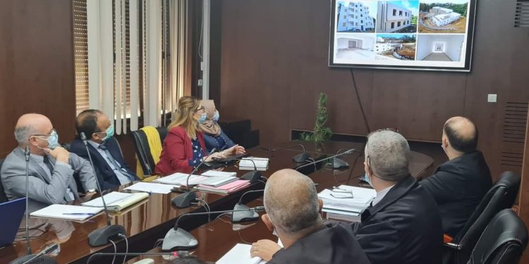 وزير السكن يوصي بضرورة تسريع وتيرة الأشغال  في لقاء حول وضعية السكنات بصيغة العمومي الإيجاري بالعاصمة