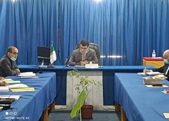 انجاز الآبار و المناقب بصورة مستعجلة لضمان تامين تزويد المواطنين بالماء الشروب