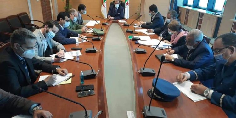 اجتماع اللجنة المكلفة بتحضير التظاهرة الاقتصادية الأسيهار