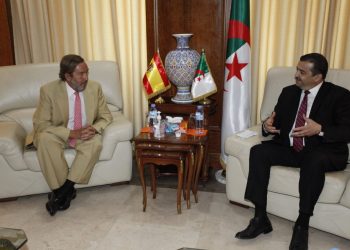 إمدادات الغاز الطبيعي من الجزائر إلى اسبانيا ستتم عبر أنبوب “ميدغاز”