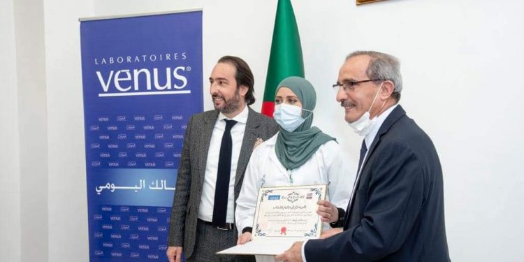 تخرج أول دفعة من مهنيي تحويل البلاستيك من مدرسة “venus”