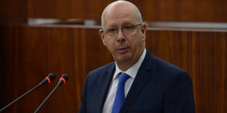 إنهاء مهام وزير المالية عبد الرحمان راوية