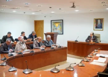 وزير الصناعة يدعو مجمع أغروديف للمساهمة في ضمان وفرة المنتجات واسعة الاستهلاك