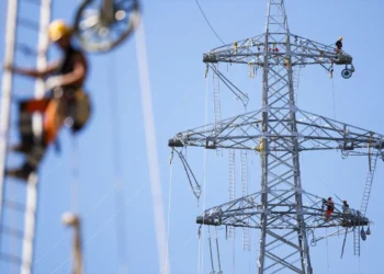 سونلغاز: تخصيص 1 مليار و820 مليون دج لدعم إنتاج الكهرباء بعنابة