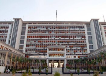 اجتماع الحكومة: تحديد المنهج العملي لتنفيذ توجيهات رئيس الجمهورية ودراسة المشروع التمهيدي لقانون المالية 2026