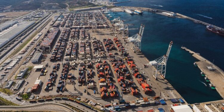 حركة “بي دي اس” المغرب تدعو عمال ميناء طنجة إلى الامتناع عن خدمة سفن إبادة الفلسطينيين
