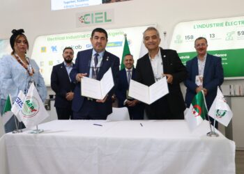 “إياتياف 2025” بالجزائر: شراكة صناعية تجارية بقرابة نصف مليار دولار في الصناعة الكهربائية بين الجزائر وعدة دول بغرب إفريقيا