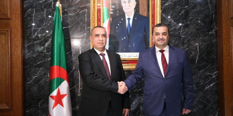 الحكومة الجديدة: السيد مراد عجال يتسلم مهامه على رأس وزارة الطاقة و الطاقات المتجددة