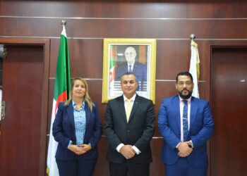 السيد زروقي يشرف على تنصيب المديرة العامة الجديدة لمؤسسة بريد الجزائر