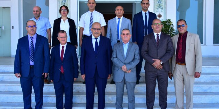 البنك الوطني الجزائري يجدد التزامه بمرافقة المستثمرين