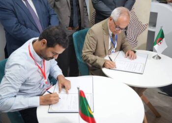 “إياتياف 2025” بالجزائر: “جيكا” توقّع اتفاقية لتصدير 360 ألف طن من الكلنكر إلى موريتانيا