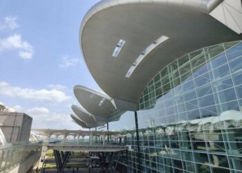 مطار الجزائر الدولي: إدماج تقنيات الذكاء الاصطناعي ابتداء من ديسمبر المقبل