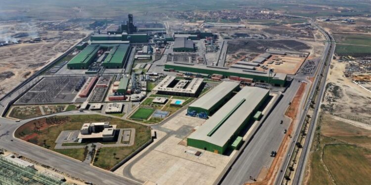 صناعة: استرجاع أزيد من 580 قطعة أرضية غير مستغلة في إطار الاستثمار الصناعي بوهران