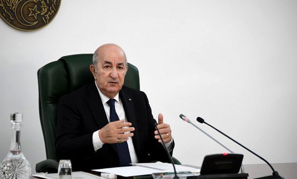 رئيس الجمهورية يشدد على ضرورة التنسيق التام بين اعضاء الحكومة لتحقيق مناعة شاملة في كل القطاعات