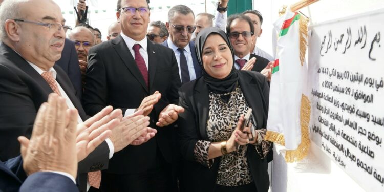 وزير الصناعة الصيدلانية يشرف بعنابة على إطلاق مشروع مجمع “صيدال” لإنتاج اللقاحات