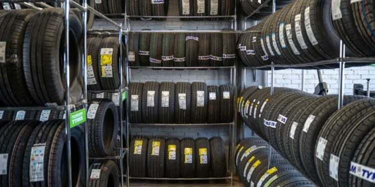 محكمة مستغانم: 10 سنوات حبسا نافذا في حق 4 متورطين في قضية حجز 3579 عجلة مطاطية معدة للمضاربة