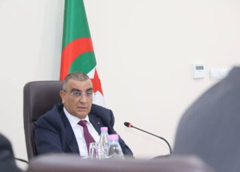 جلاوي يأمر بتسريع وتيرة إنجاز المشاريع الإستراتيجية